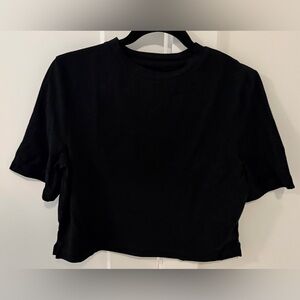 a new day Black Cropped Crewneck Short Sleeve Tee